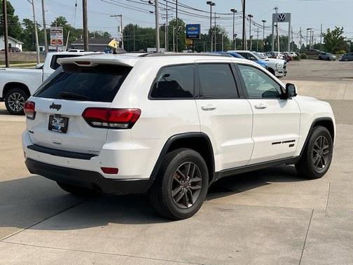 2016 Jeep Grand Cherokee Laredo
