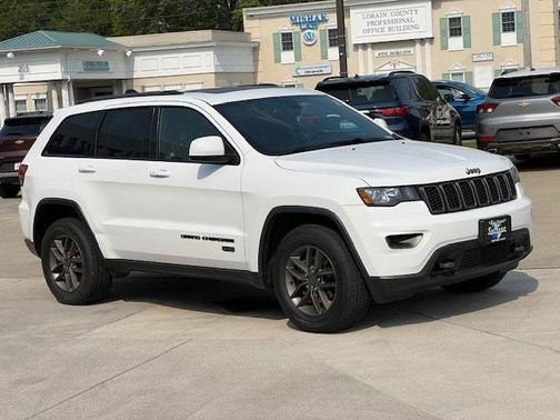 2016 Jeep Grand Cherokee Laredo