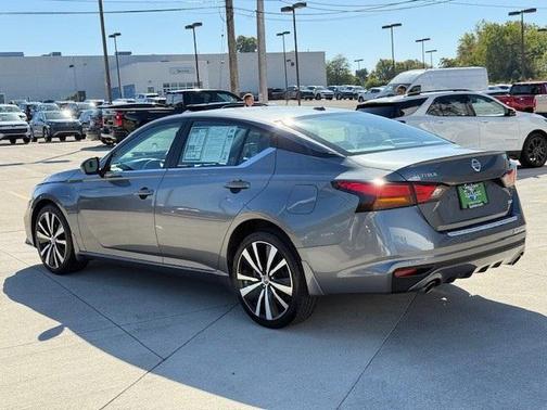 2020 Nissan Altima 2.5 SR