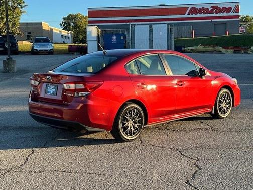 2019 Subaru Impreza 2.0i