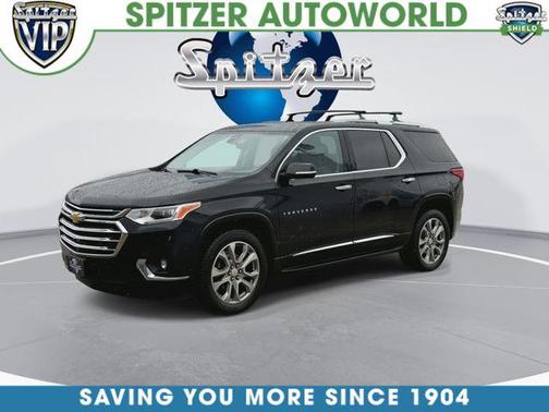 Mosaic Black Metallic 2018 Chevrolet Traverse Premier
