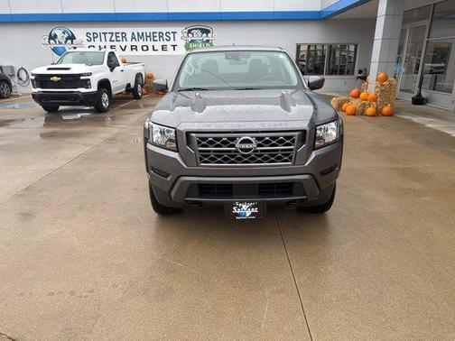 2023 Nissan Frontier SV