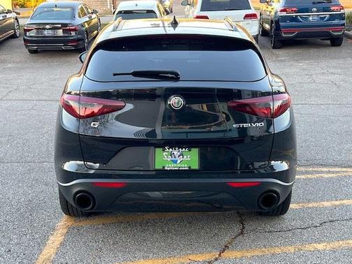 2022 Alfa Romeo Stelvio Sprint