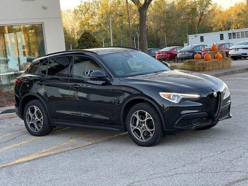 2022 Alfa Romeo Stelvio Sprint