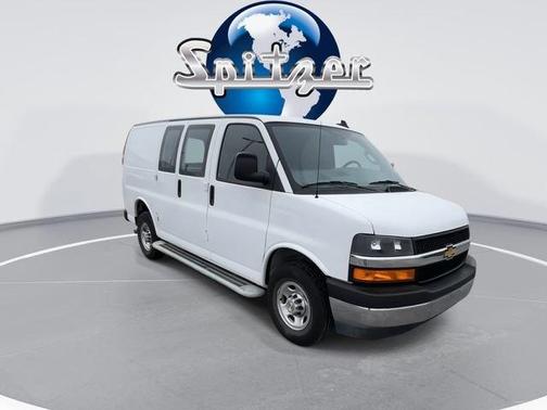 2024 Chevrolet Express 2500 Work Van