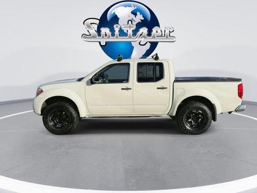 2017 Nissan Frontier SV