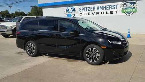 Crystal Black Pearl 2025 Honda Odyssey Elite