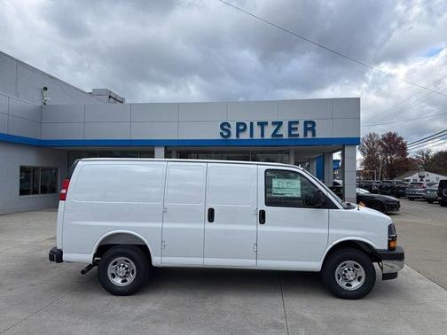 2025 Chevrolet Express 2500 Work Van