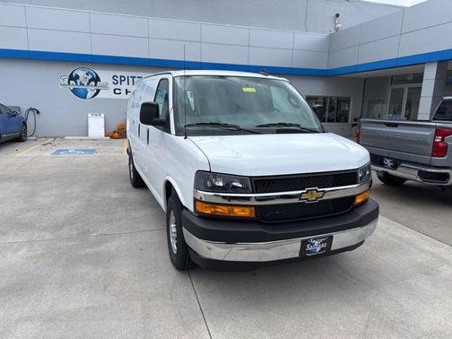 2025 Chevrolet Express 2500 Work Van