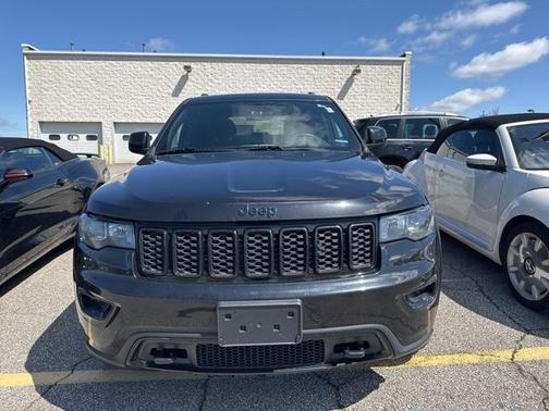 2019 Jeep Grand Cherokee Laredo