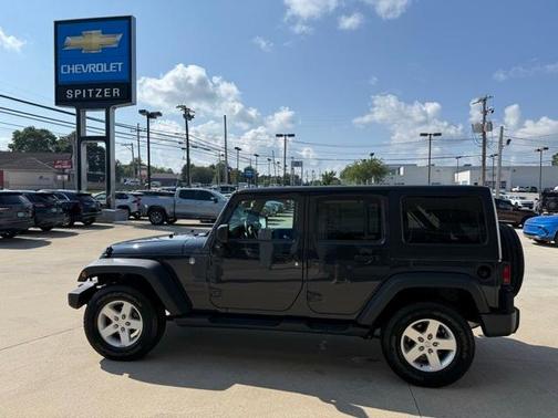 2016 Jeep Wrangler Unlimited Sport
