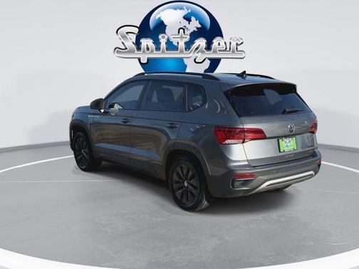 2022 Volkswagen Taos 1.5T S