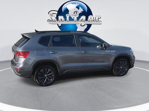 2022 Volkswagen Taos 1.5T S