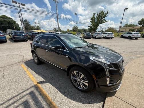 2025 Cadillac XT5 Premium Luxury