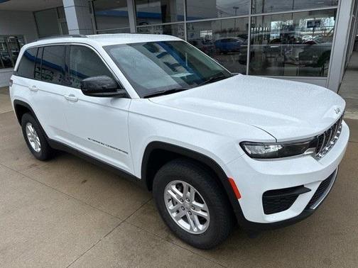 2022 Jeep Grand Cherokee Laredo