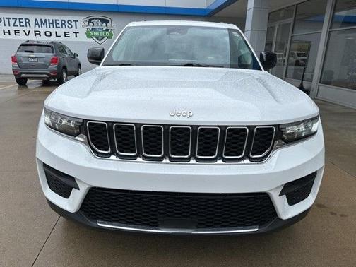 2022 Jeep Grand Cherokee Laredo