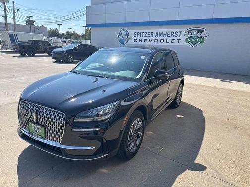 2023 Lincoln Corsair Standard