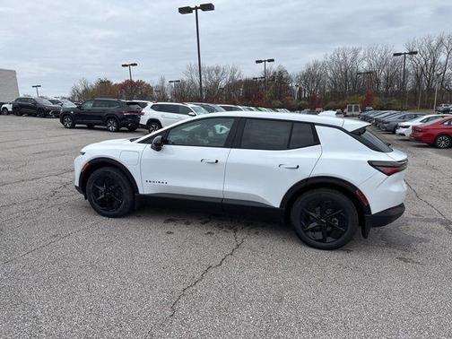 2026 Chevrolet Equinox EV LT 1