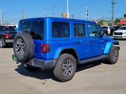 2024 Jeep Wrangler Sahara