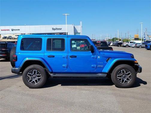 2024 Jeep Wrangler Sahara