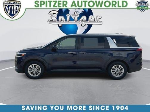 2023 Kia Carnival LX