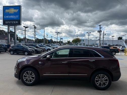 2022 Cadillac XT5 Premium Luxury