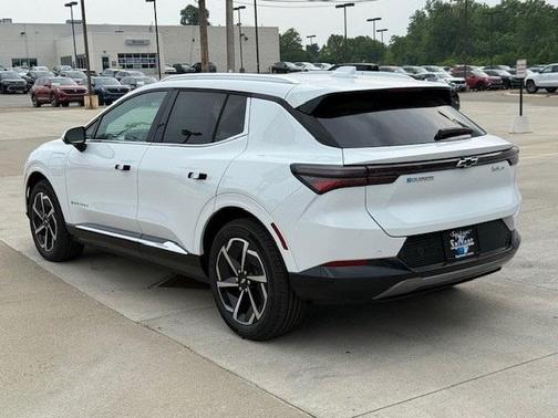 2025 Chevrolet Equinox EV LT 2