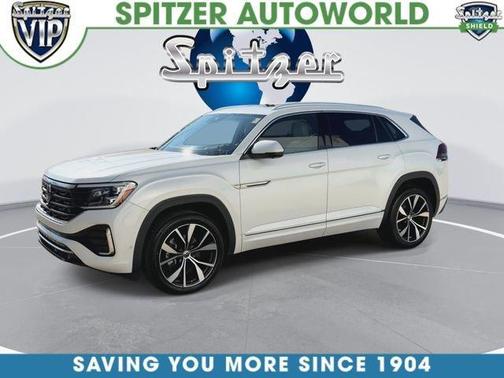 Opal White Pearl Effect 2024 Volkswagen Atlas Cross Sport 2.0T SEL Premium R-Line