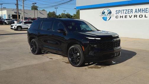 Mosaic Black Metallic 2024 Chevrolet Traverse RS