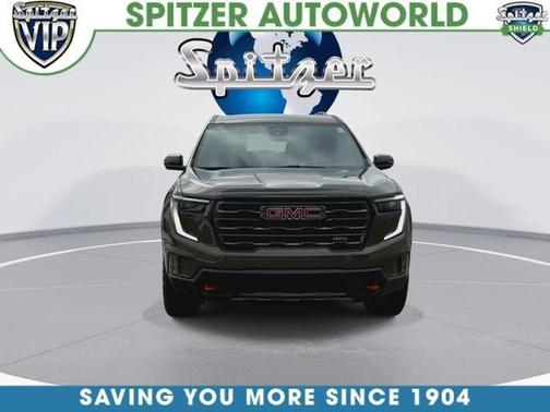 2024 GMC Acadia AT4