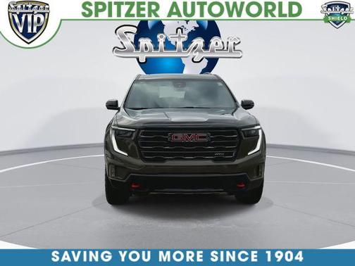 2024 GMC Acadia AT4