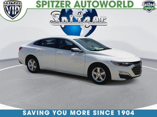 Summit White 2024 Chevrolet Malibu 1LS