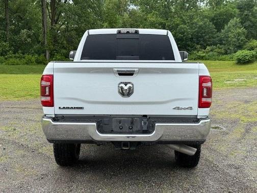 2022 RAM 3500 Laramie