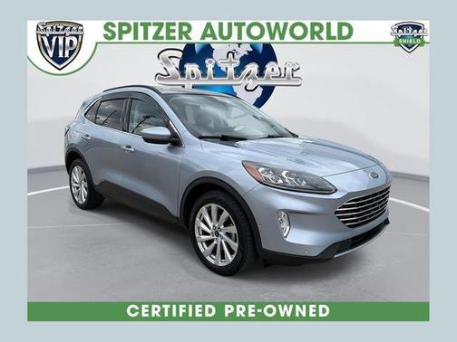 2022 Ford Escape Titanium