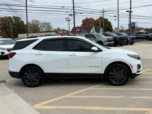 2022 Chevrolet Equinox RS