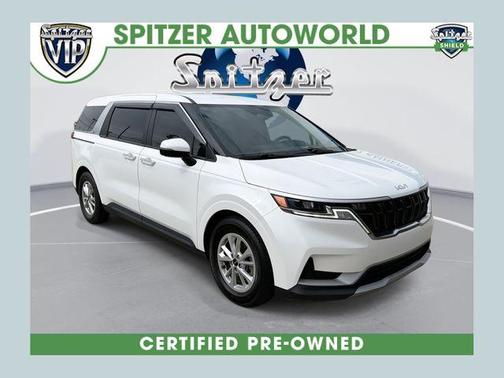 Snow White Pearl 2023 Kia Carnival LX Seat Package