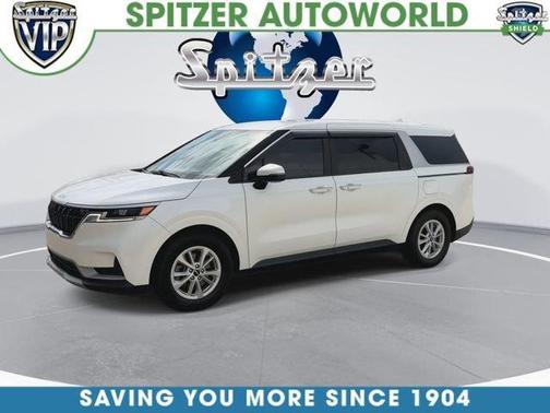 Snow White Pearl 2023 Kia Carnival LX Seat Package