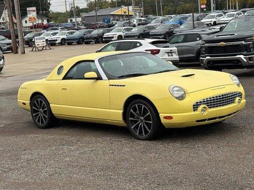 2002 Ford Thunderbird 