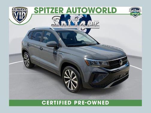 Pure Gray 2023 Volkswagen Taos 1.5T SE