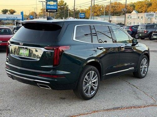 2025 Cadillac XT6 Premium Luxury AWD