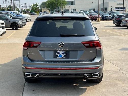 2022 Volkswagen Tiguan 2.0T SEL R-Line