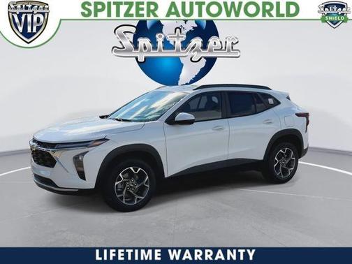 White 2026 Chevrolet Trax LT