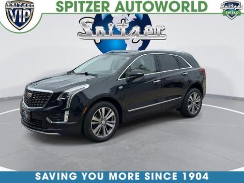 Stellar Black Metallic 2020 Cadillac XT5 Premium Luxury