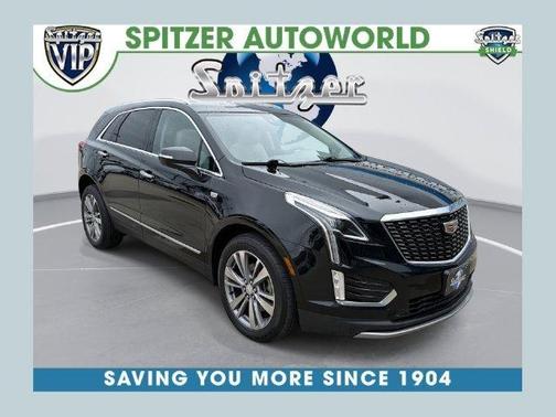 Stellar Black Metallic 2020 Cadillac XT5 Premium Luxury
