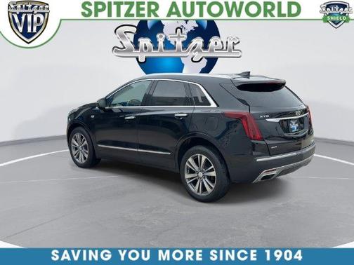 Stellar Black Metallic 2020 Cadillac XT5 Premium Luxury