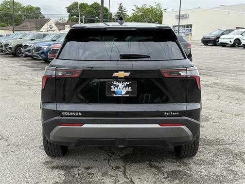 2025 Chevrolet Equinox LT