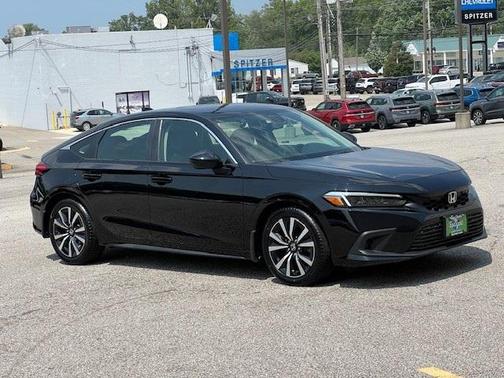 2022 Honda Civic EX-L