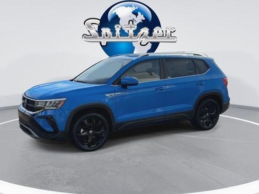 2023 Volkswagen Taos 1.5T SE