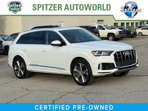 2022 Audi Q7 55 Premium Plus