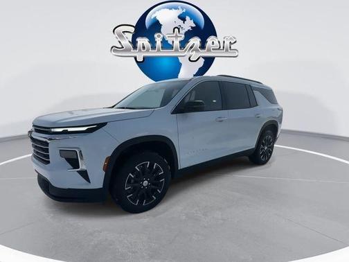 White 2026 Chevrolet Traverse LT